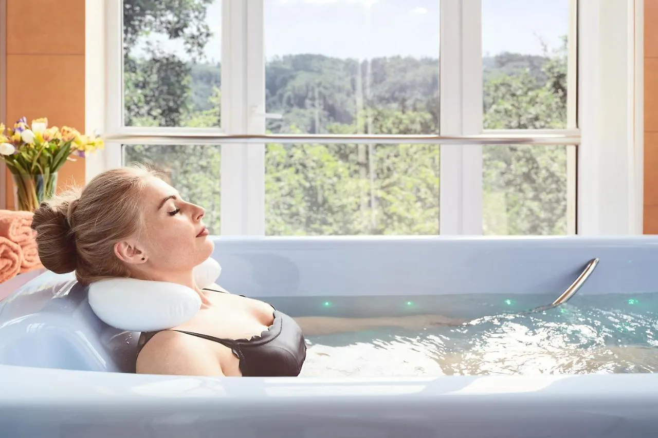 *****  Spa Hotel Imperial Karlovy Vary Česká republika