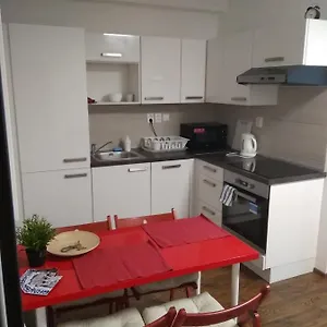 https://apartmans-for-2-or-6-peoples-12-min-by-walk-from-the-center.brnohotels.org