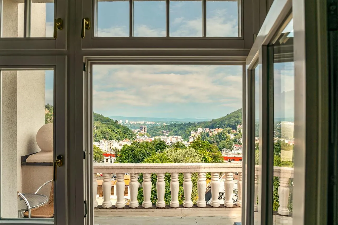 *****  Spa Hotel Imperial Karlsbad Tjeckien